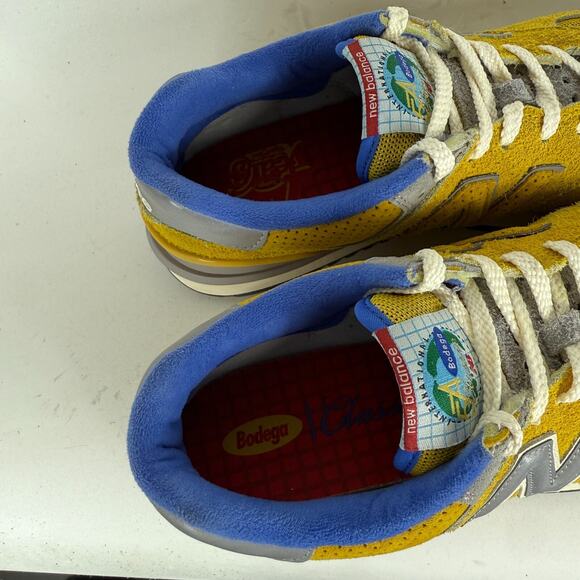 New Balance 574 Bodega Legacy Arrival Sneakers Mens 10 Yellow Athletic Shoes - Picture 9 of 12